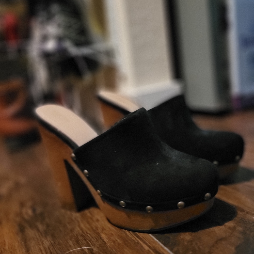 suede platform clogs
